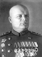 Командующий фронтом  Ф. И. Голиков