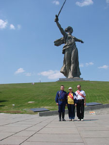 Воронеж - Волгоград: Мамаев курган, 6 мая 2008 г. - фотография Сергея Самодурова